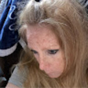 Meet your Posher, Pauline